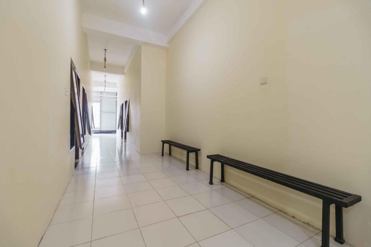 Hotel Reddoorz Syariah Near Lubang Jepang Bukittinggi Exteriér fotografie